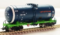 Eurotrain: 4-осная цистерна бензин-нефть модель 15-740 (с 1995 г.) (арт.012)